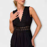 Aurélie ™ ｜Elegantné šaty s V výstrihom a čipkou