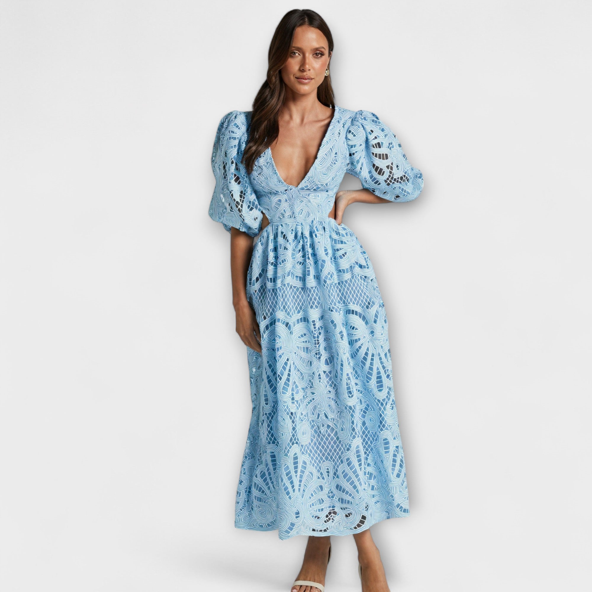 Darja ™ ｜Elegantné šaty s jemnými detailmi