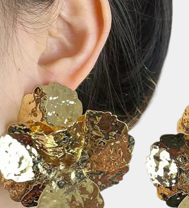 NÁUŠNICE V TVARE LESKLEJ KVETINY